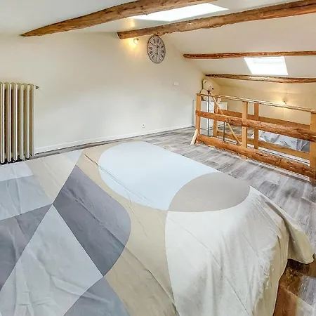 Stunning In With Kitchen Saint-Floret